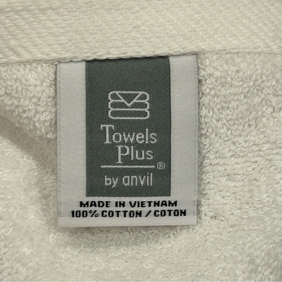 Cummins Engine White Golf Towel - Picture 3 of 4